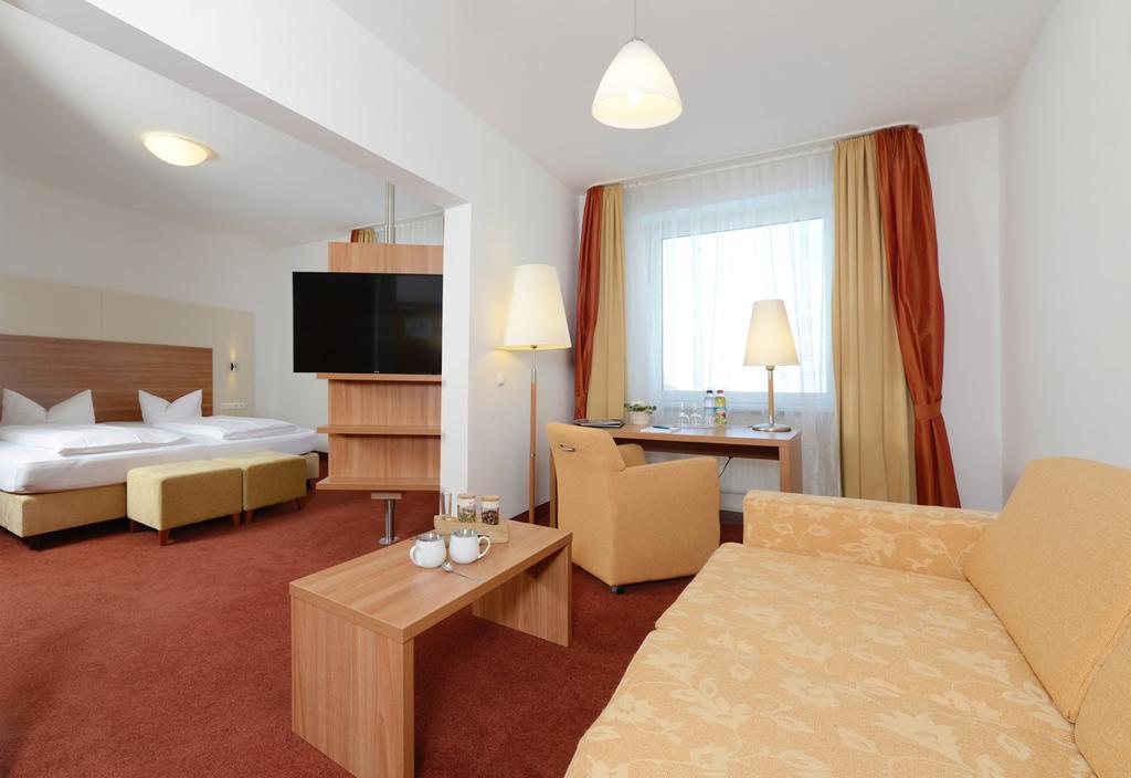 Hotel Bayerisch Meran Bad Feilnbach Esterno foto