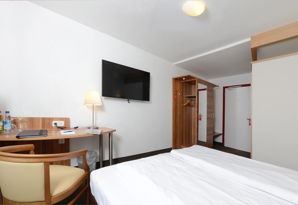 Hotel Bayerisch Meran Bad Feilnbach Esterno foto